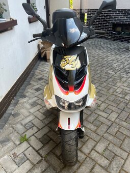 Aprilia SR50 - 3