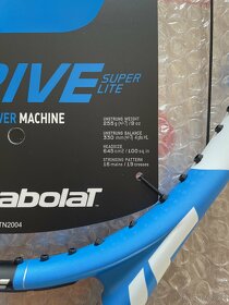 nová tenisová raketa Babolat Pure Drive Super Lite g2 - 3