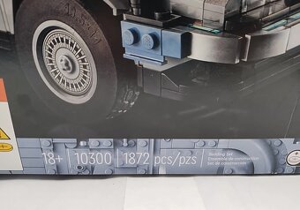 LEGO 10300 Stroj času - 3