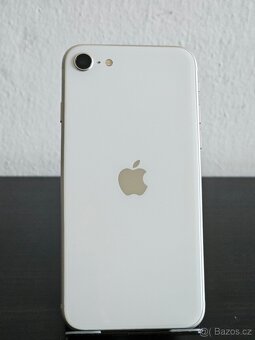 iPhone SE (2022) 64GB, stav A+, 12 měsíců záruka - 3