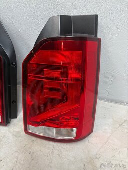Světla Vw T6.1 Zadní Výklopné dveře Org.Vw Nové - 3