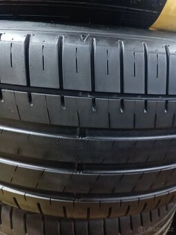 255/40r19 letní Falken - 3