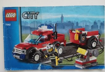 Lego City 7942 - Hasičský pick-up - 3