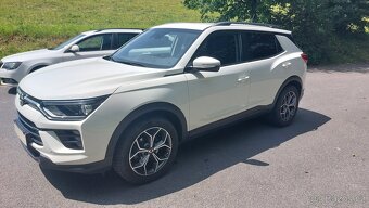 Prodám Ssangyong Korando 1.5i GDi 120kw ČR 1majitel - 3