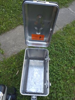 Hlinikove kufry Zega 2x 38 L - 3