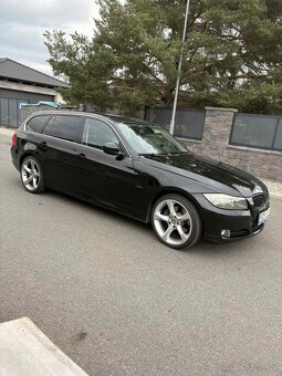 BMW 325d Touring - 3