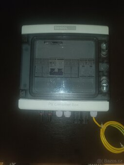 fotovoltaický sběrný box - 3