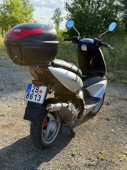 Aprilia Area 51 - 3