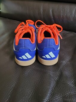 Dětská sálová obuv Adidas Predator vel. 34 - 3