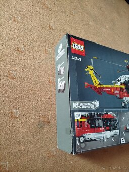 Lego Technic 42145 - 3