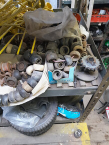 N.Díly,ložiska,segr pojistky,brusne kotouče. - 3