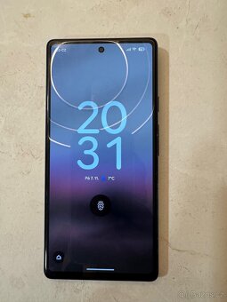 Google Pixel 6a - 3