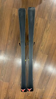 Sjezdové lyže Atomic Redster SL 160 závodně laděné slalomky - 3