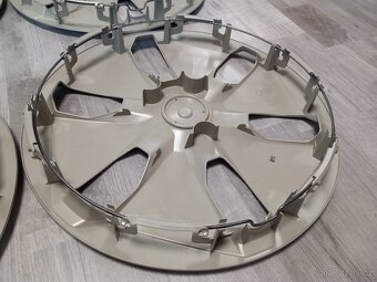 Poklice Vw, 7T0 601 147, NOVÉ - 3