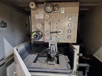 Elektroerozivní drátová řezačka Hitachi 254Y - 3