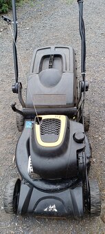 Prodej použité sekačky - 3