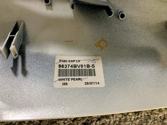 Bile kryty zrcatek Nissan Juke - 3
