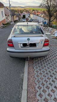 Octavia 1.8 Agn 92kw 1998 - 3