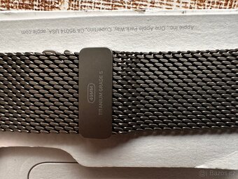 Apple 49mm Natural Titanium Milanese Loop - Small - 3