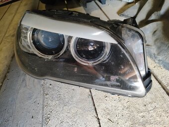 Xenony L i P F10 F11 předfacelift - 3