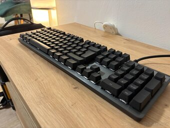 Mechanická klávesnice - Logitech G512 Carbon, GX Red, US - 3