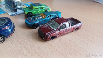 Hot wheels - 3