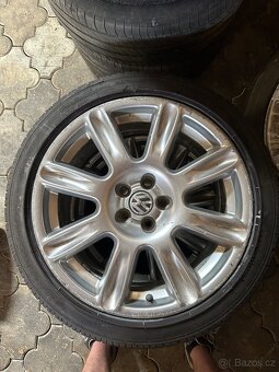 Vw bbs alu kola 5x100 215/45r17 - 3