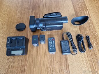 kamera SONY AX700 - 3