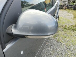 VW Golf 5 1.4 59kw BUD prodám díly LA7T - 3