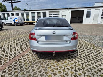 Škoda Octavia 2,0 TSI DSG RS (2013) - 3