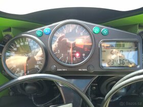 Kawasaki ZX 12R - 3