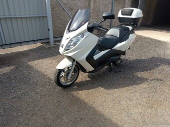 Peugeot satelis 125 cz doklady v ceně - 3