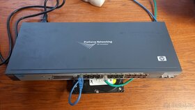 HP J9080A ProCurve 1700-24 Port Switch - 3