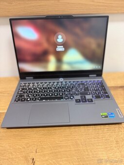 Prodám herní notebook Lenovo LOQ 15IRX10 - 3
