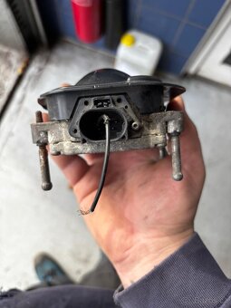 Audi A6 senzor adaptivního tempomatu koupím - 3