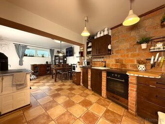 Prodej rodinného domu 150 m², pozemek 377 m² - 3