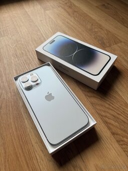 Apple iPhone 14 Pro Max 256GB stříbrný - 3