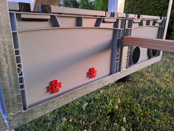 KURNÍK PRO SLEPICE - 3