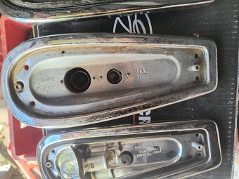 Tatra 603 těleso blinkru - 3