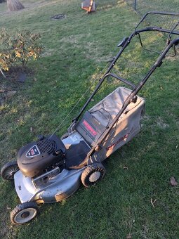 Sekačka s pojezdem Weibang - 3