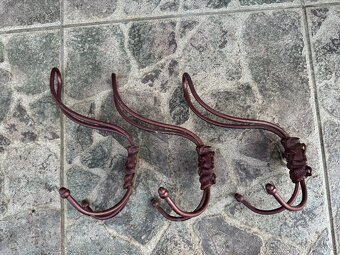 Věšák, háček 3x - 3