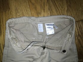 Chlapecké béžové kalhoty H&M 140 (9-10 let) - 3