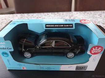 Modely aut 1:32 Audi, Mercedes, BMW, Porsche - 3