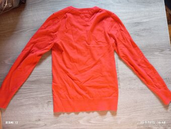 Prodám svetr o velikosti S značka TOMMY HILFIGER - 3