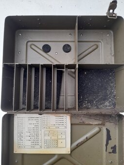 Uaz Vaz Praga schránka výbavy - 3