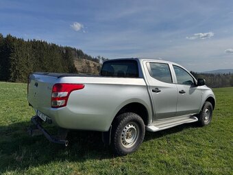 MITSUBISHI L200  2.4 DIESEL  4x 4 - 3