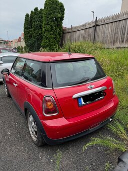 MINI COOPER ONE 1.4 70 KW benzín r.v. 2007, R56 - 3