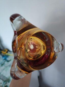 Prodám hutní sklo vázu - 3