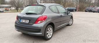 Peugeot 207 - 3