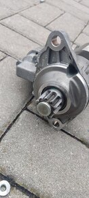 Startér Passat B6 2l tdi dsg - 3